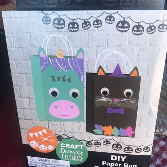 Paper Bag Halloween Decorating Bad Ghost Kit 2 Sets - Picture 5 of 6